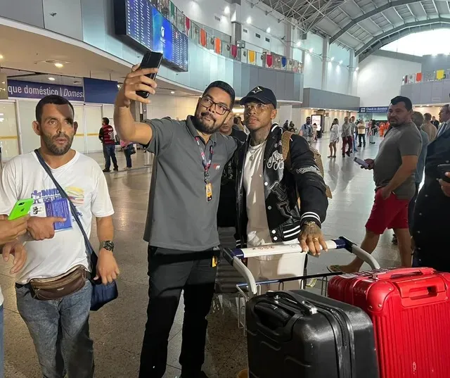 Marinho desembarcou no fim da manhã dessa quinta (22) no Aeroporto Internacional Pinto Martins