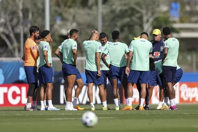 Seleção Brasileira treinou nessa sexta-feira (16), para enfrentar Guiné em amistoso