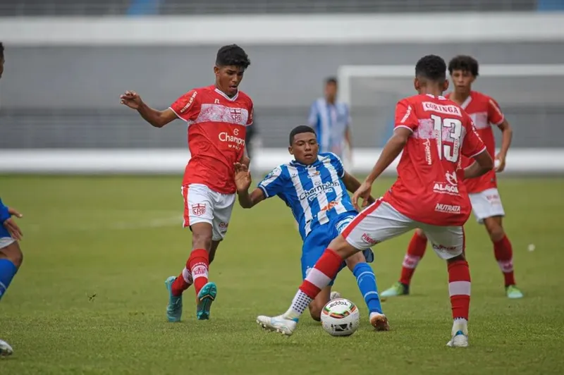 No ano passado, Galinho superou o Marujinho e faturou o título do Campeonato Alagoano
