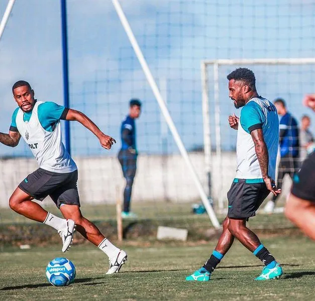 Azulão voltou aos treinamentos, nessa terça-feira (25), e iniciou os trabalhos técnicos pensando no Pouso Alegre
