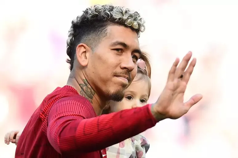 Atacante alagoano Roberto Firmino, ex-Liverpool, é mais uma estrela que vai jogar na liga da Arábia Saudita