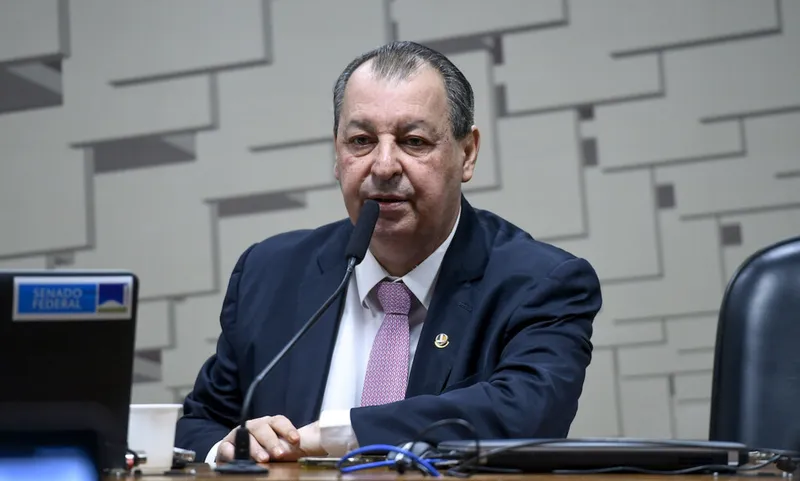Imagem ilustrativa da imagem FUNDEB E FUNDO DO DF FICARÃO DE FORA DA NOVA REGRA FISCAL