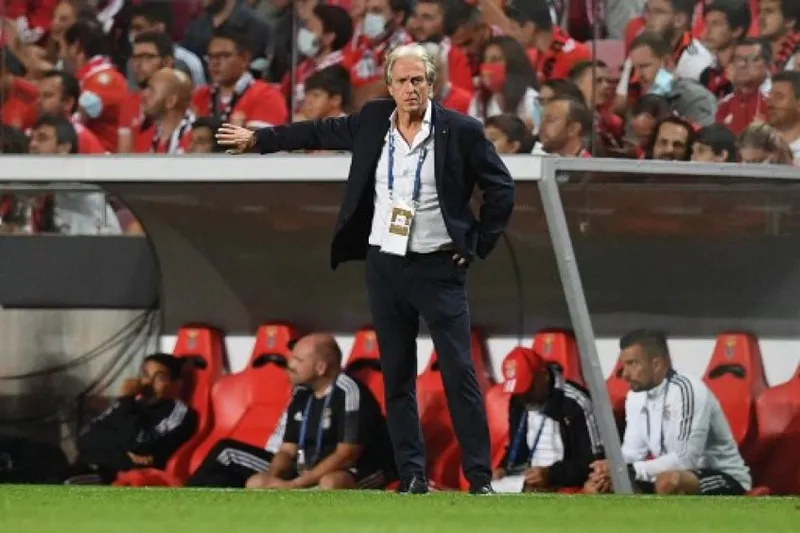 Jorge Jesus está no Fenerbahçe, mas recebe sondagem direta do Flamengo para assumir o clube imediatamente