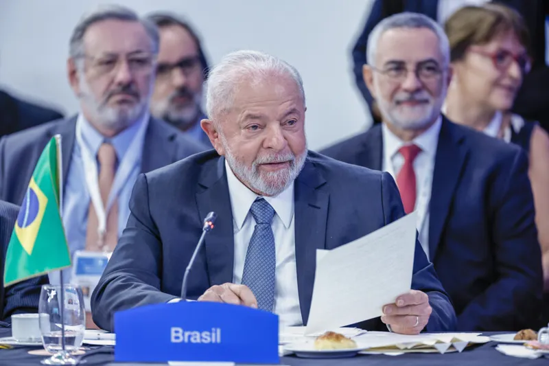 No discurso, Lula também citou países com discussões já em andamento sobre acordos comerciais
