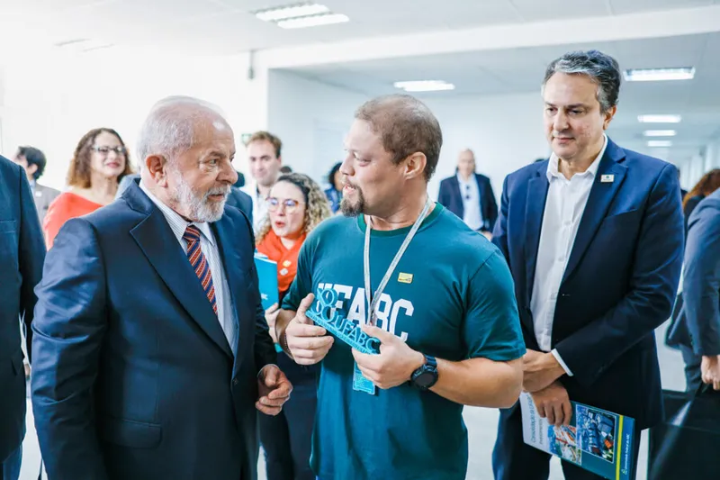 São Bernardo do Campo (SP), 02.06.2023 - Presidente da República, Luiz Inácio Lula da Silva, durante visita às instalações do Bloco Zeta da Universidade Federal do ABC (UFABC). Campus de São Bernardo do Campo - SP.  Foto: Ricardo Stuckert/PR