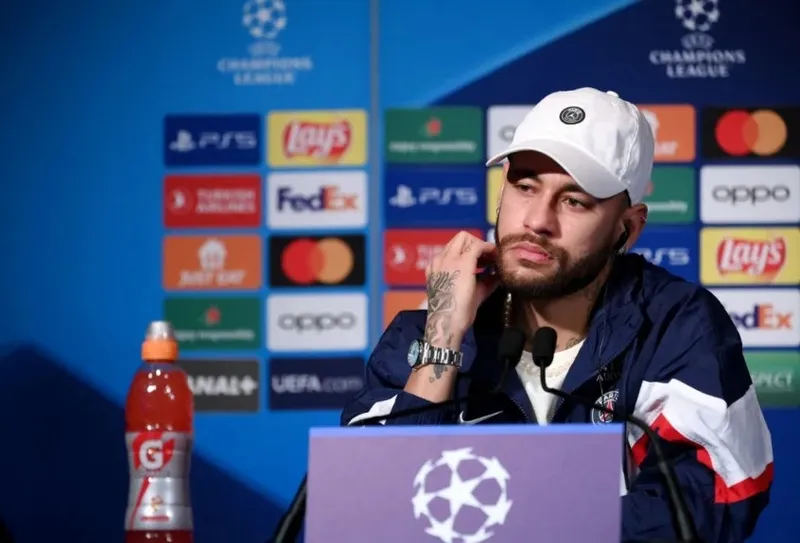 Neymar disputou apenas 29 partidas na atual temporada e assinalou 18 gols