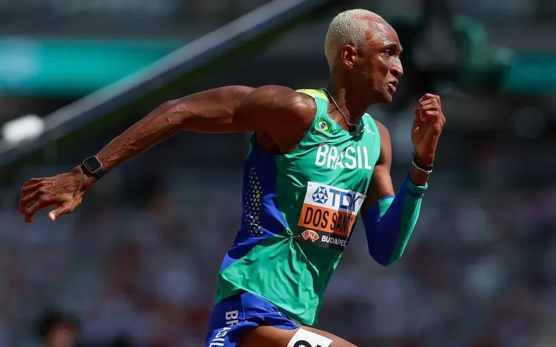 Piu conseguiu a sua classificação para a final do 400m com barreira e vai tentar o bicampeonato no Mundial