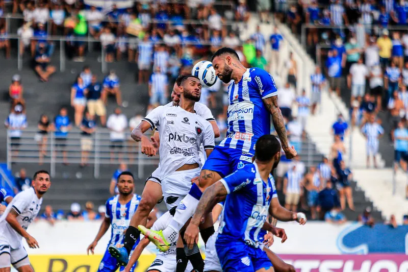 Ao lado de sua torcida, time marujo precisa bater Botafogo para seguir sonhando com vaga