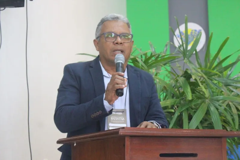 Pastor João Tertuliano considera seu sucessor um bom nome e coloca-se à sua disposição