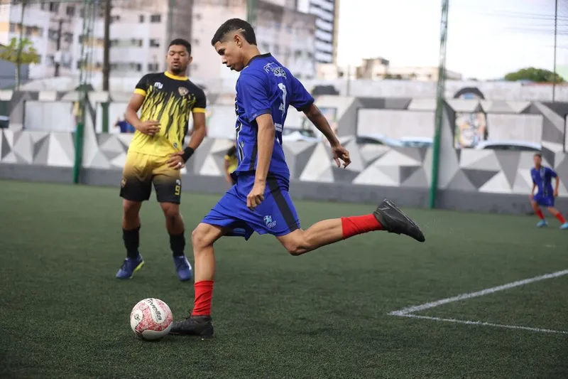Pedrinho começou jogando nas ruas de Maceió até evoluir para os gramados