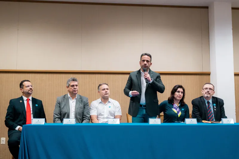 Imagem ilustrativa da imagem PPA: PAULO E MINISTROS GARANTEM ALINHAMENTO ENTRE PODERES
