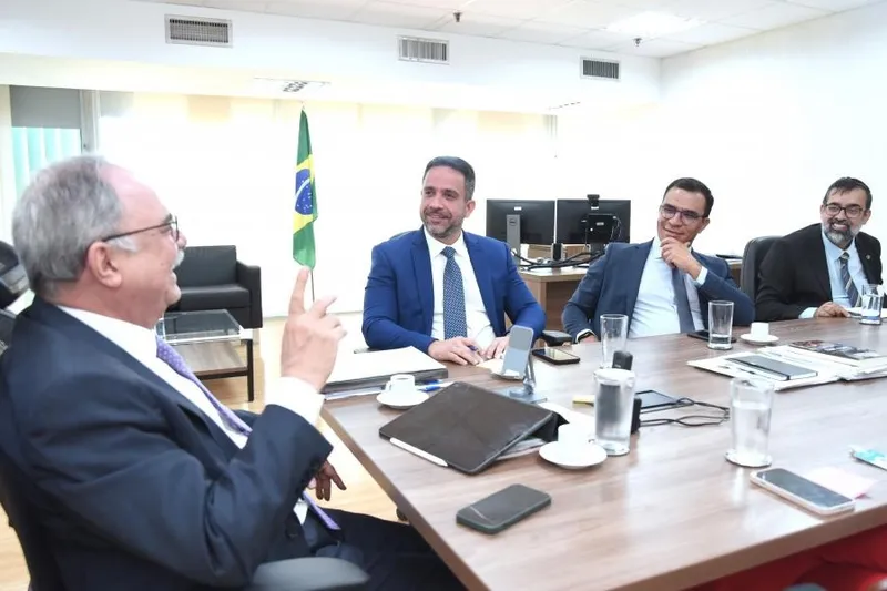 Imagem ilustrativa da imagem PROGRAMA DO LEITE DE ALAGOAS SE TORNA PRIORIDADE DO MDS