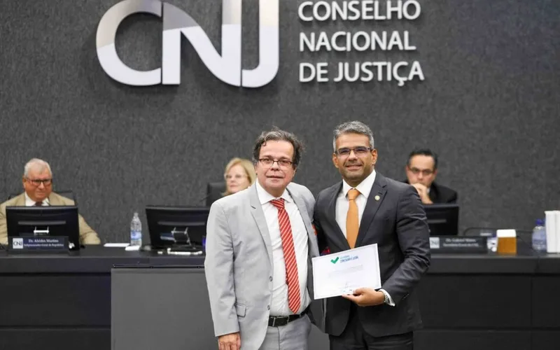 Imagem ilustrativa da imagem TJAL VENCE PRÊMIO DO CNJ POR MELHOR ÍNDICE DE CONCILIAÇÃO