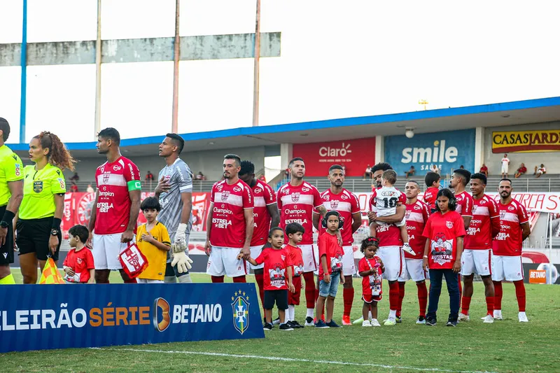 Técnico Daniel Paulista ainda nutre esperanças de que o CRB consiga o acesso à Série A