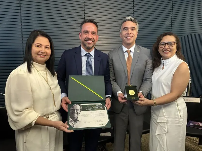 Imagem ilustrativa da imagem AL RECEBE PRÊMIO DARCY RIBEIRO DE EDUCAÇÃO 2023 EM BRASÍLIA