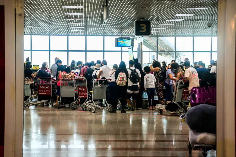 Mais de 1 milhão de turistas devem passar pelo Aeroporto Zumbi dos Palmares, diz Setur