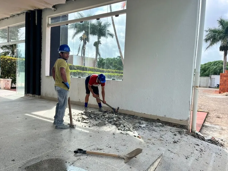 Torcedores e Conselheiros doaram materiais para auxiliar o Alvinegro na construção de acomodação para os atletas