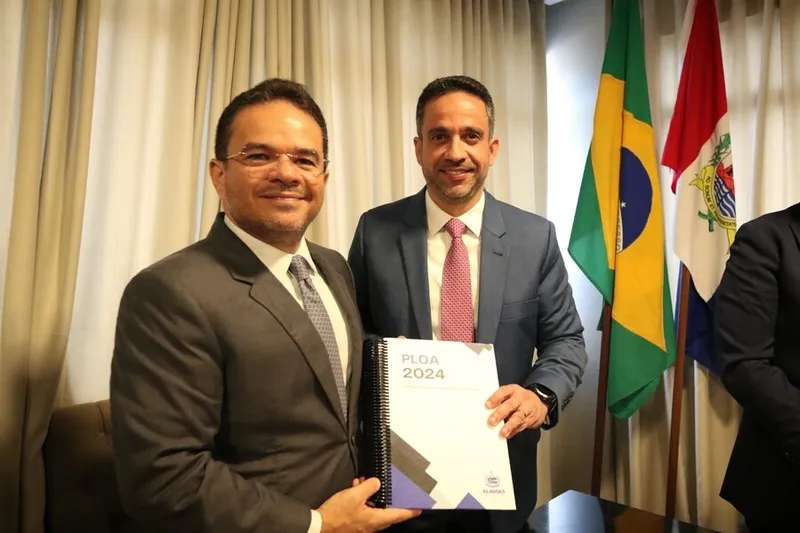 Imagem ilustrativa da imagem ASSEMBLEIA LEGISLATIVA RECEBE O PROJETO DE LEI ORÇAMENTÁRIA DE 2024