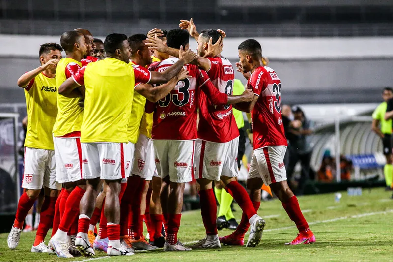 Galo alcançou a sétima partida seguida sem derrota na Segundona e começa a sonhar