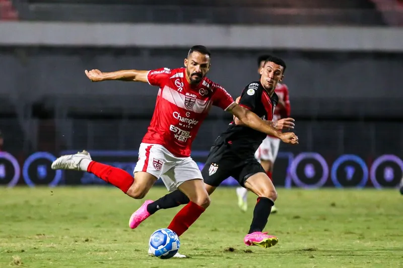 Galo viu adversários diretos como o Atlético-GO desgarrarem e situação por acesso ficar mais difícil na Série B