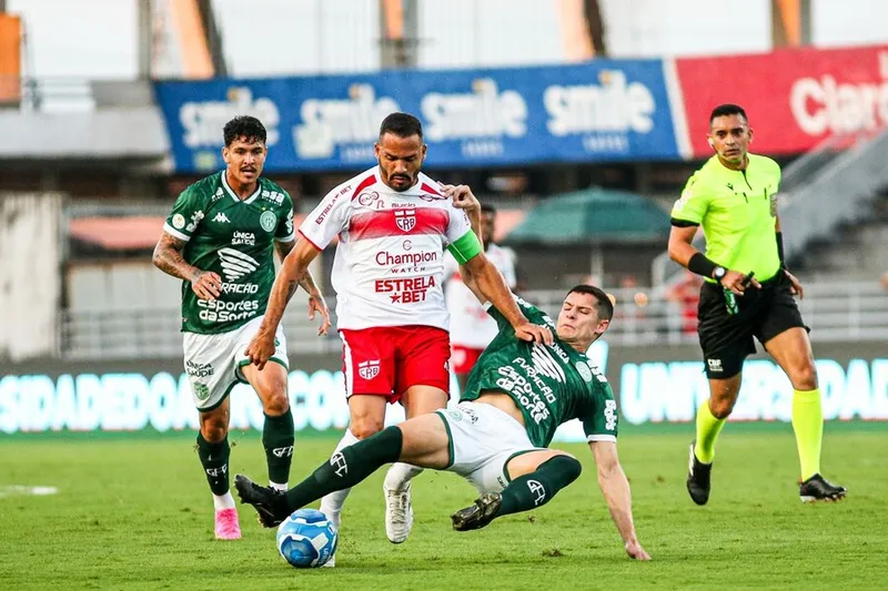 Derrota deixou o Galo com uma situação delicada, longe do Guarani, atual 4º colocado