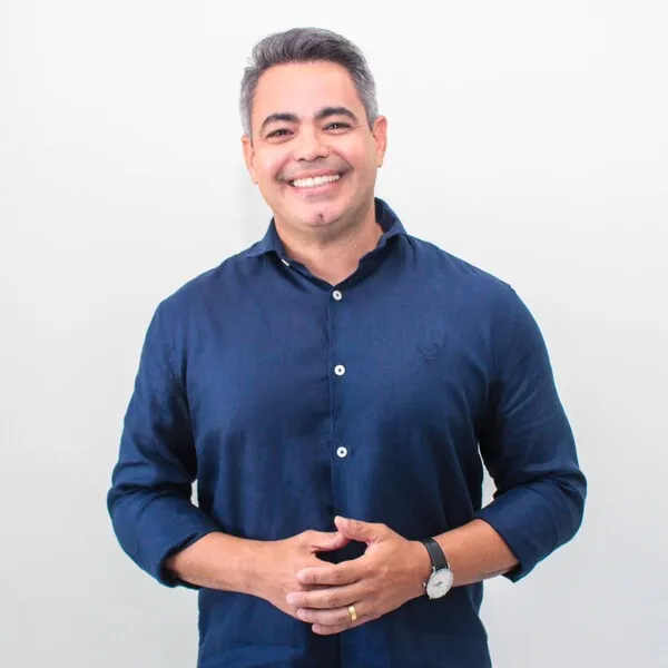 Marlon Araújo, 47 anos, já iniciou seus trabalhos como diretor de futebol azulino