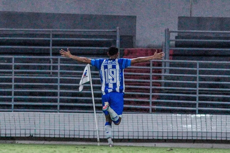 Herói do título do Sub-20, o atacante Miqueias sonha em poder jogar no profissional do Azulão