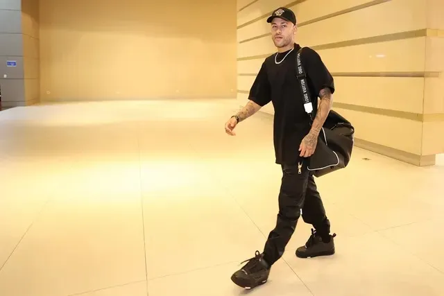 Neymar durante a apresentação à Seleção Brasileira em Cuiabá-MT, para jogos das Eliminatórias