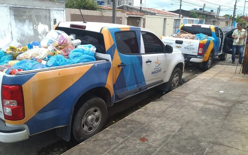 Os itens apreendidos estavam à venda para o consumidor com prazos de validade vencidos