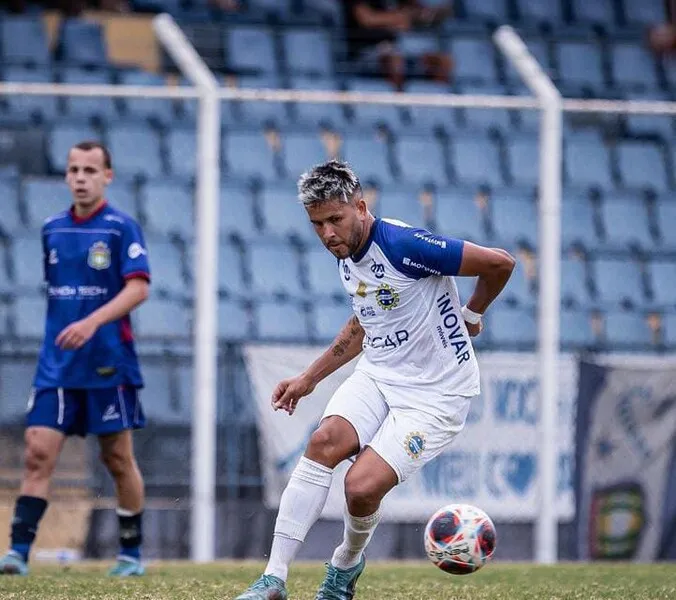 Volante Pedro Favela não deve renovar o seu contrato com o São José, onde foi vice-campeão da Copa Paulista deste ano