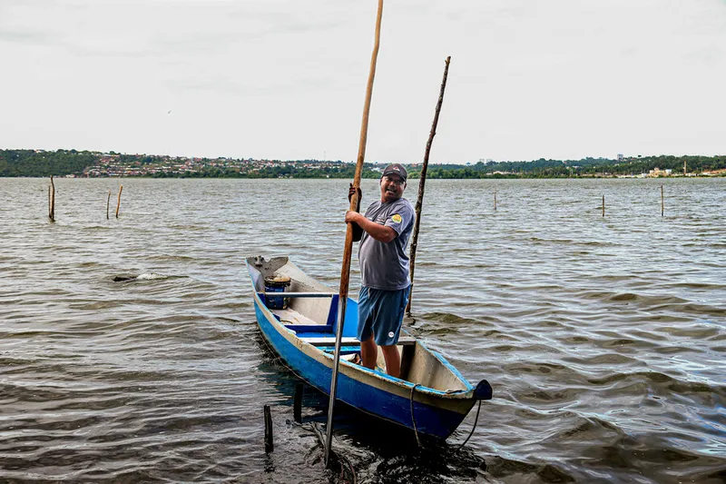 Maceió, 11 de dezembro de 2023
Pescador da lagoa Mundaú em Maceió. Alagoas - Brasil.
Foto:@Ailton Cruz