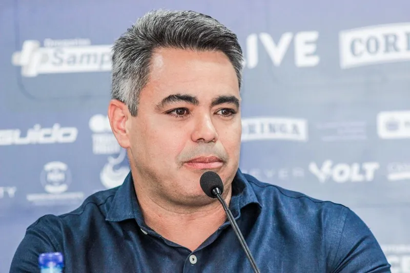 Marlon Araújo não revelou nomes das novas contratações, mas confirmou que há jogadores acertados com o clube