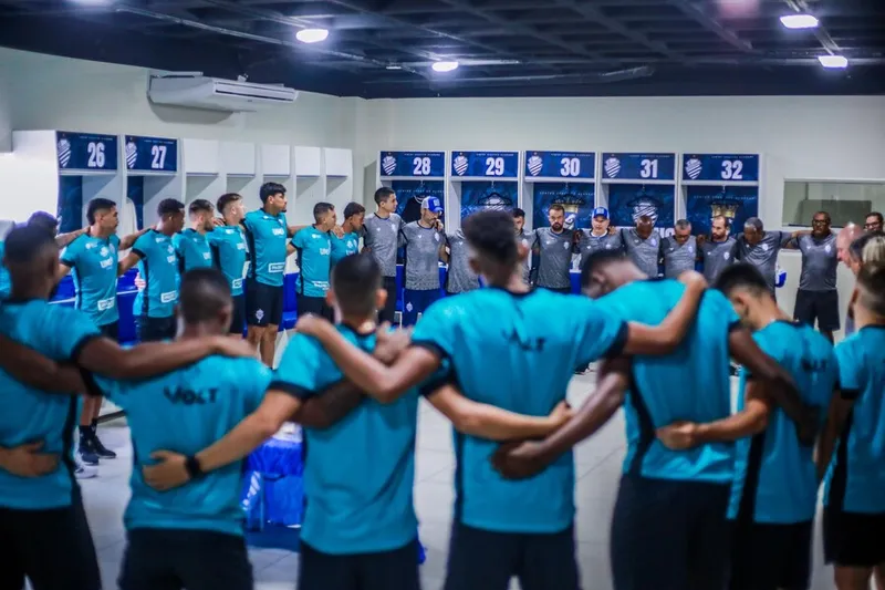 Com ausências de Ricardo Sena e Deivity, elenco do CSA foi apresentado nessa segunda (4)