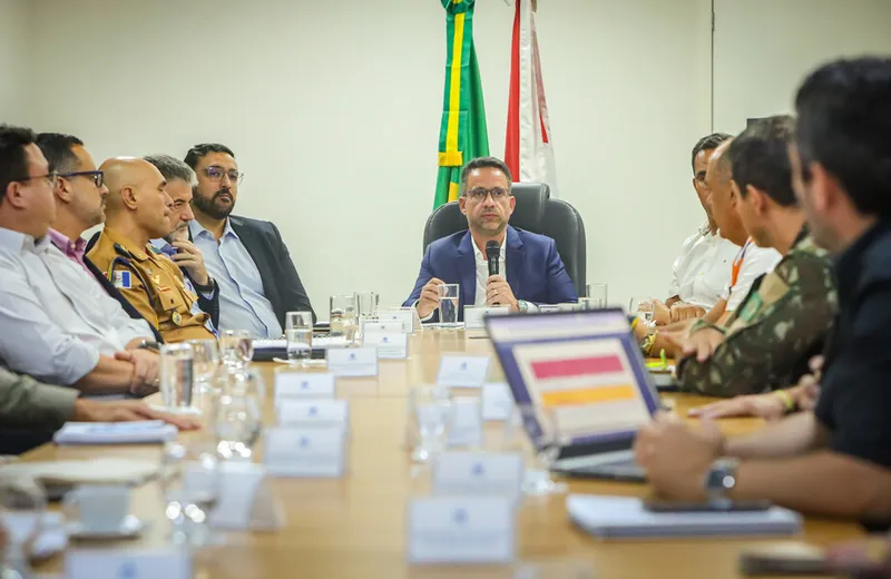 Imagem ilustrativa da imagem ÓRGÃOS FEDERAIS VÃO AVALIAR RISCO DE COLAPSO EM MINA, AFIRMA PAULO