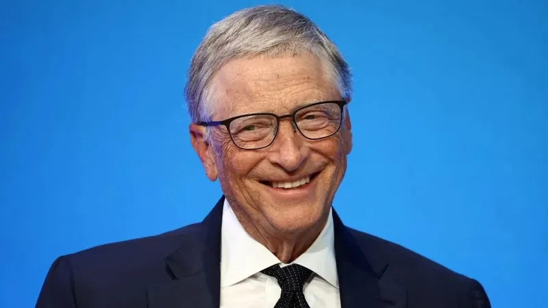Imagem ilustrativa da imagem ‘OUTROS PAÍSES PODEM APRENDER E IMITAR’, DIZ BILL GATES SOBRE O SUS