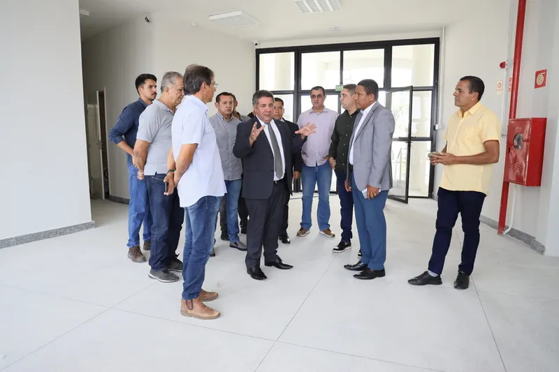 Imagem ilustrativa da imagem PGJ VISITA OBRAS DA NOVA SEDE DO MP EM PALMEIRA