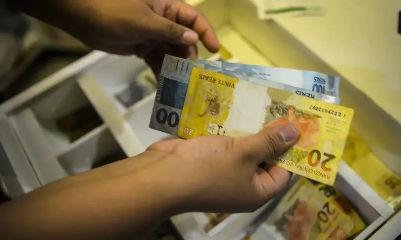 Imagem ilustrativa da imagem PRÉVIA DA INFLAÇÃO FICA EM 0,33% EM NOVEMBRO