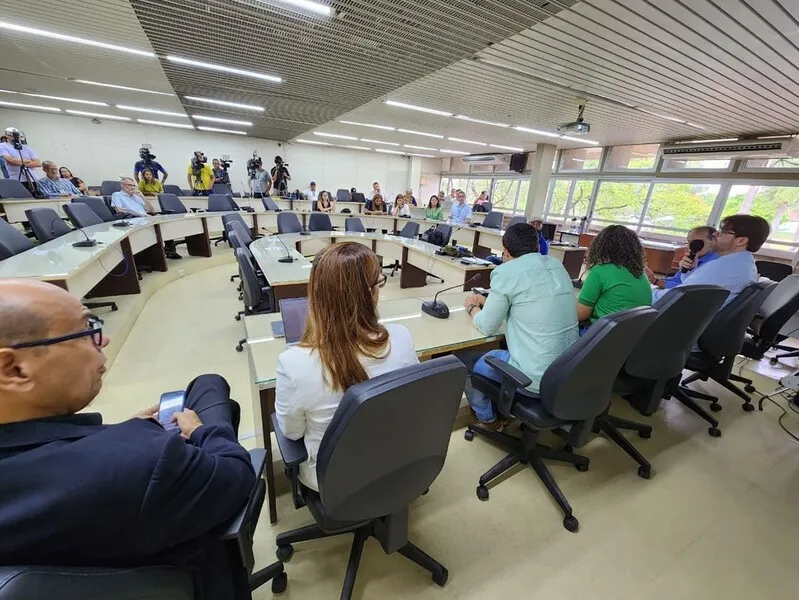 Imagem ilustrativa da imagem QUALIDADE DA ÁGUA DA LAGOA NÃO FOI AFETADA POR ROMPIMENTO DE MINA