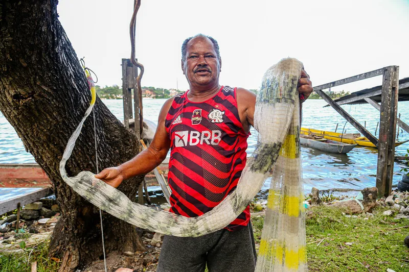 Maceió, 11 de dezembro de 2023
Pescador da lagoa Mundaú em Maceió. Alagoas - Brasil.
Foto:@Ailton Cruz