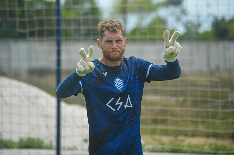 Ex-Ituano, o experiente Deivity espera conquistar a titularidade na meta azulina na próxima temporada