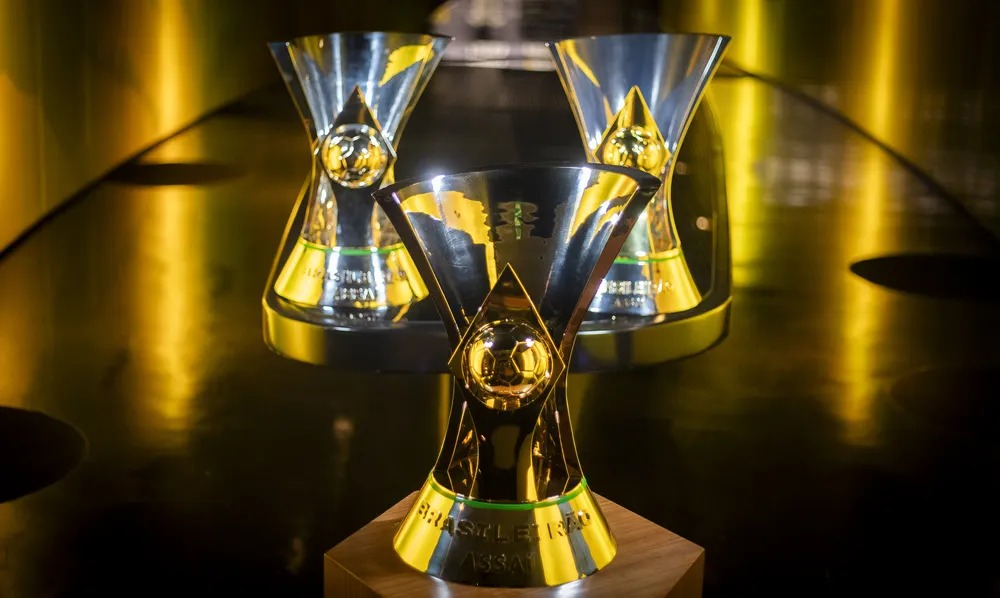 Jogos de Flamengo, Palmeiras e Atlético-MG terão troféus e medalhas, em caso de conquista de título