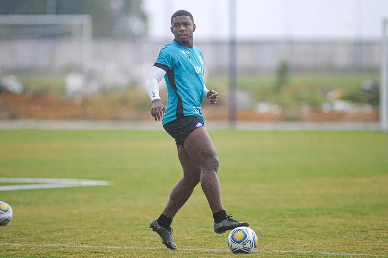 Jogadores do Azulão estão em ritmo de preparação para o duelo com Iguatu, dia 7 de janeiro, na Pré-Copa do Nordeste