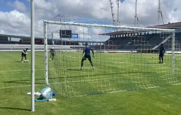 Elenco comandado pelo técnico Rogério Corrêa foi ao campo do Estádio Rei Pelé nessa quinta-feira (4) para mais uma atividade visando à Pré-Copa do Nordeste