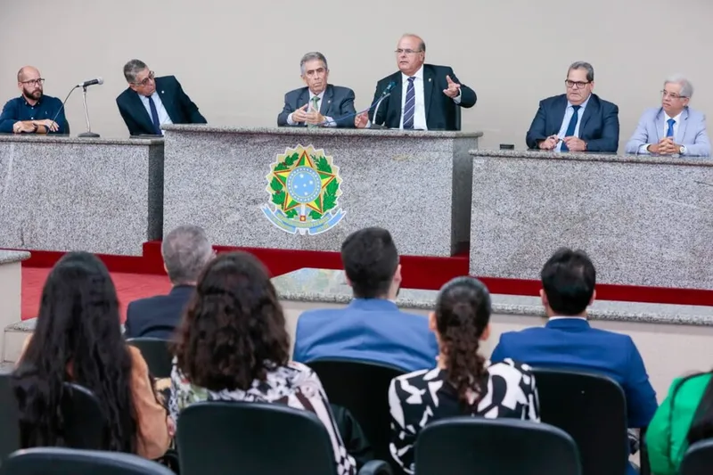 Imagem ilustrativa da imagem Fórum de Arapiraca passará por reforma