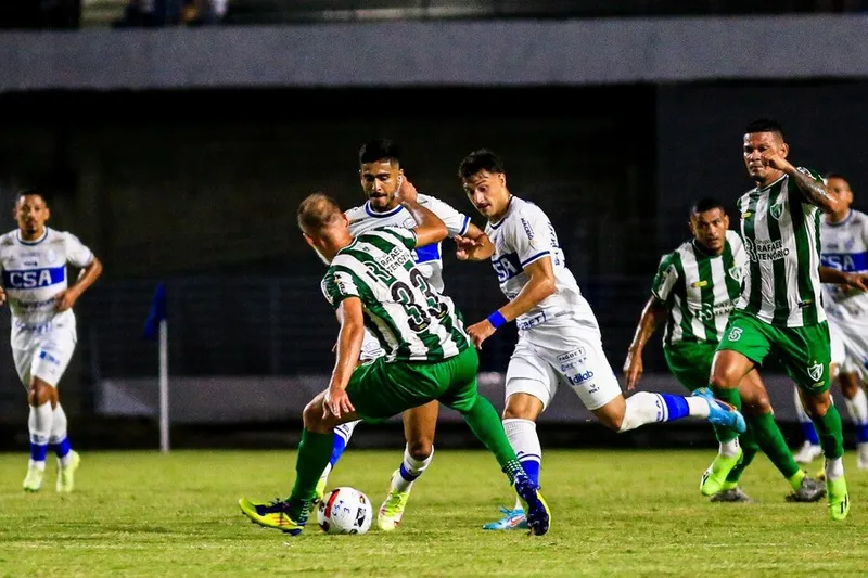 No ano passado, Azulão venceu o Verdão, no entanto, vive um momento complicado no Campeonato Alagoano de 2024