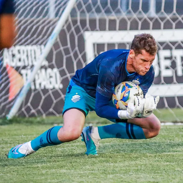 Goleiro Deivity sofreu sua segunda lesão nesta temporada e pode ficar de fora de jogo com o Murici