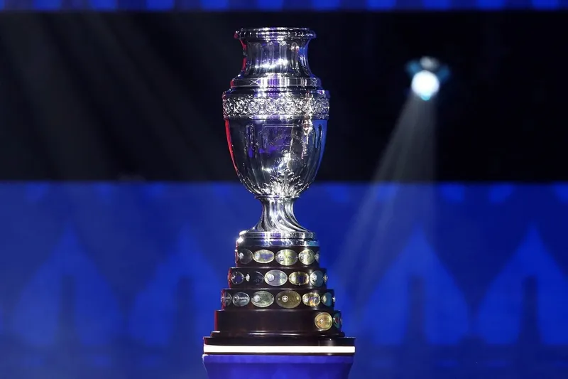 Dezesseis seleções brigam para ver quem leva para casa a taça da Copa América em 2024
