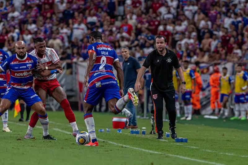 Técnico Daniel Paulista avisou que os dias de treinamentos serão fortes, na busca pela melhora da equipe regatiana, no jogo da volta, contra o Fortaleza, no próximo domingo (9), pelo Nordestão
