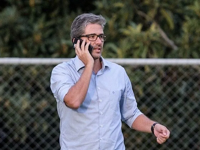 Dirigente Rodrigo Pastana deve chegar ao CSA nesta quarta-feira (15), mas já está em contato para fechar com um novo treinador para o time azulino, após a demissão de Cristian de Souza