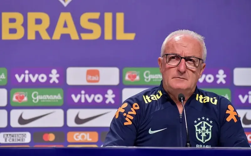 Técnico Dorival Júnior terá de convocar mais três jogadores para a Seleção Brasileira, para a disputa da Copa América